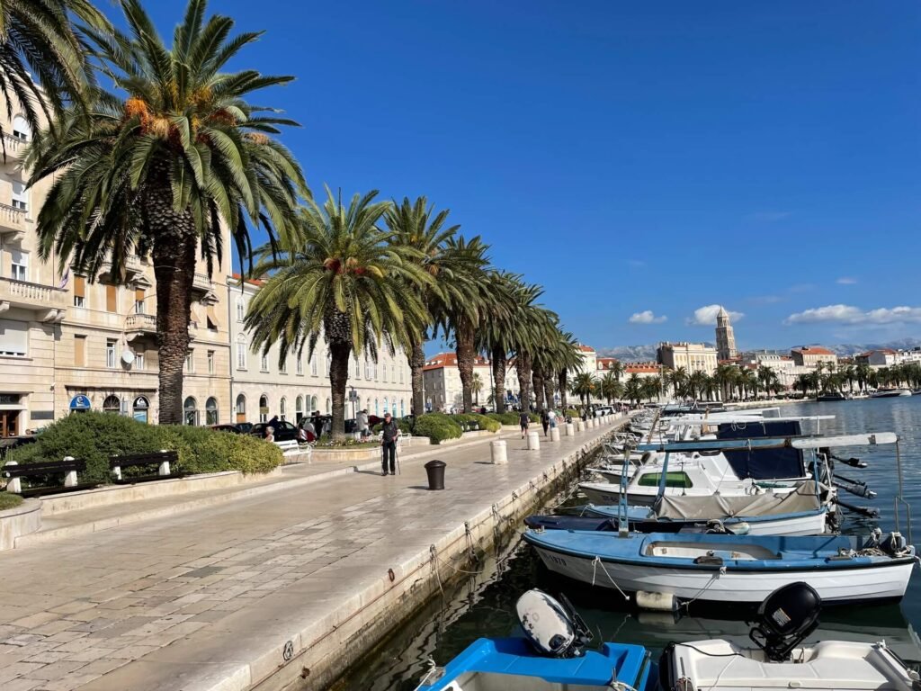 split boulevard haventje