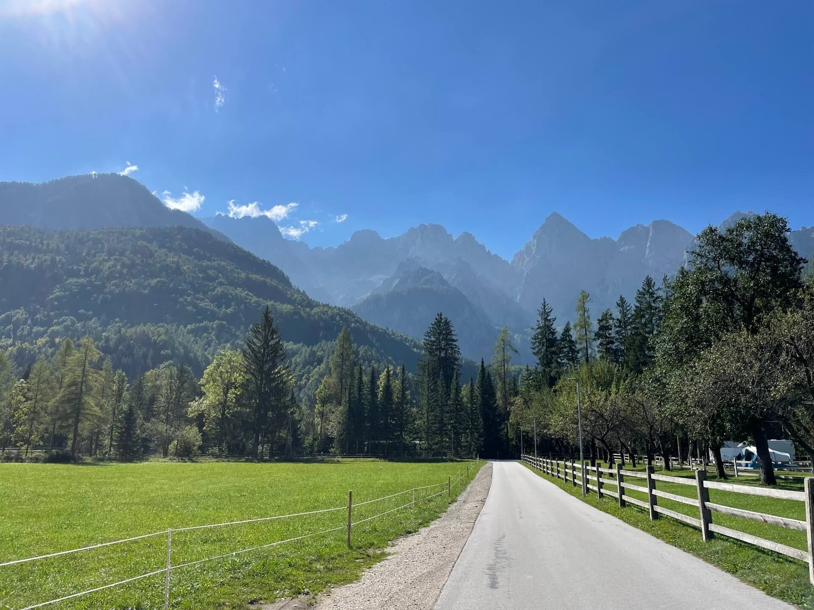 uitzicht triglav camping spik met tent