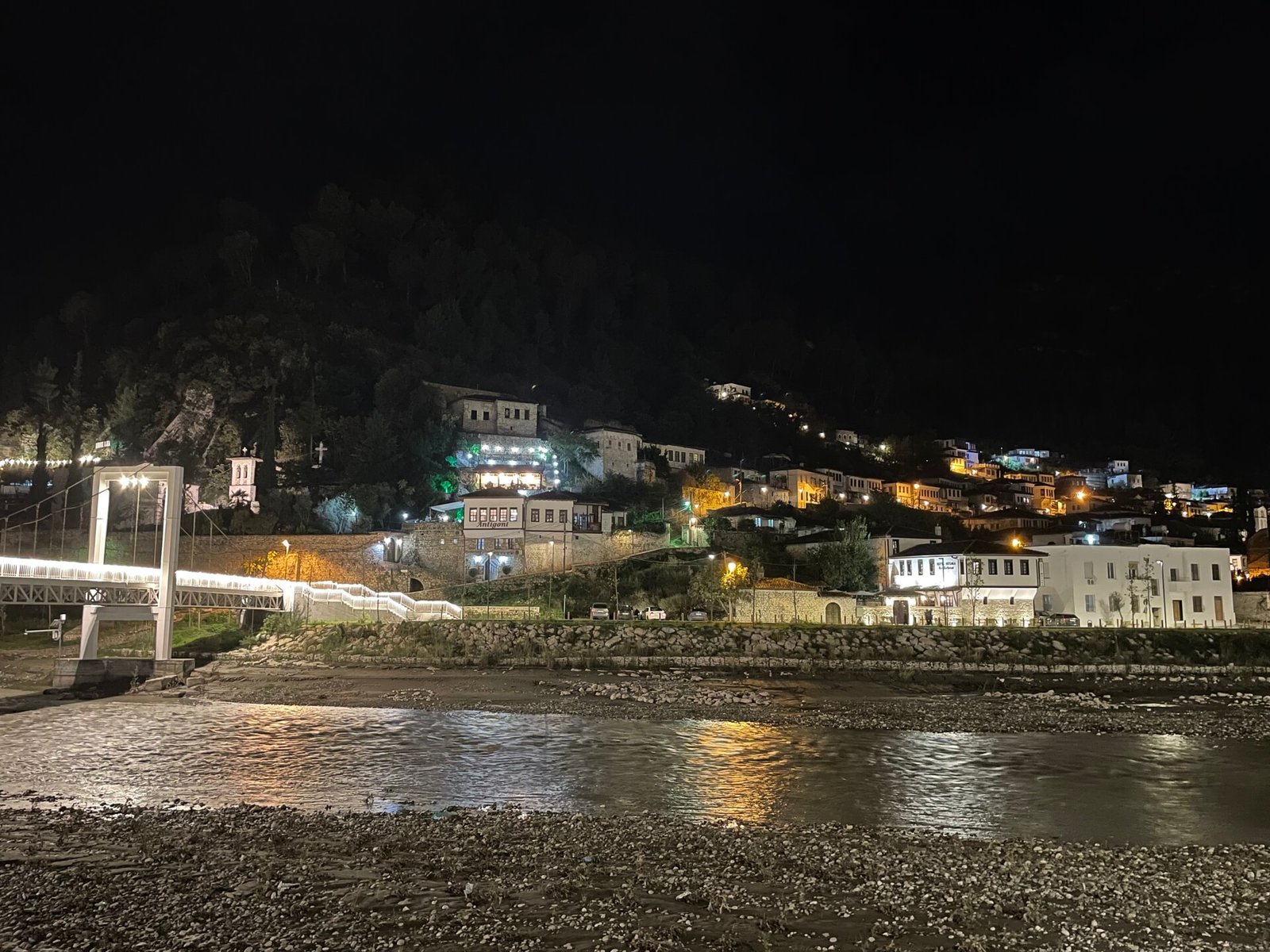 berat by night