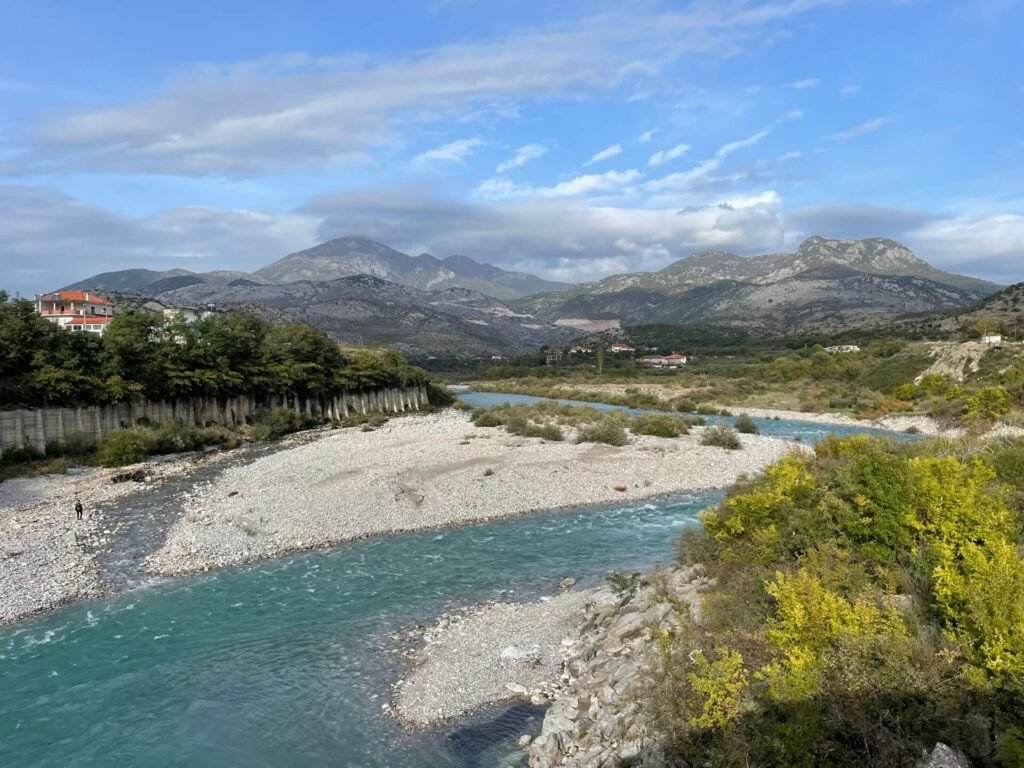 mesi brug shkoder uitzicht