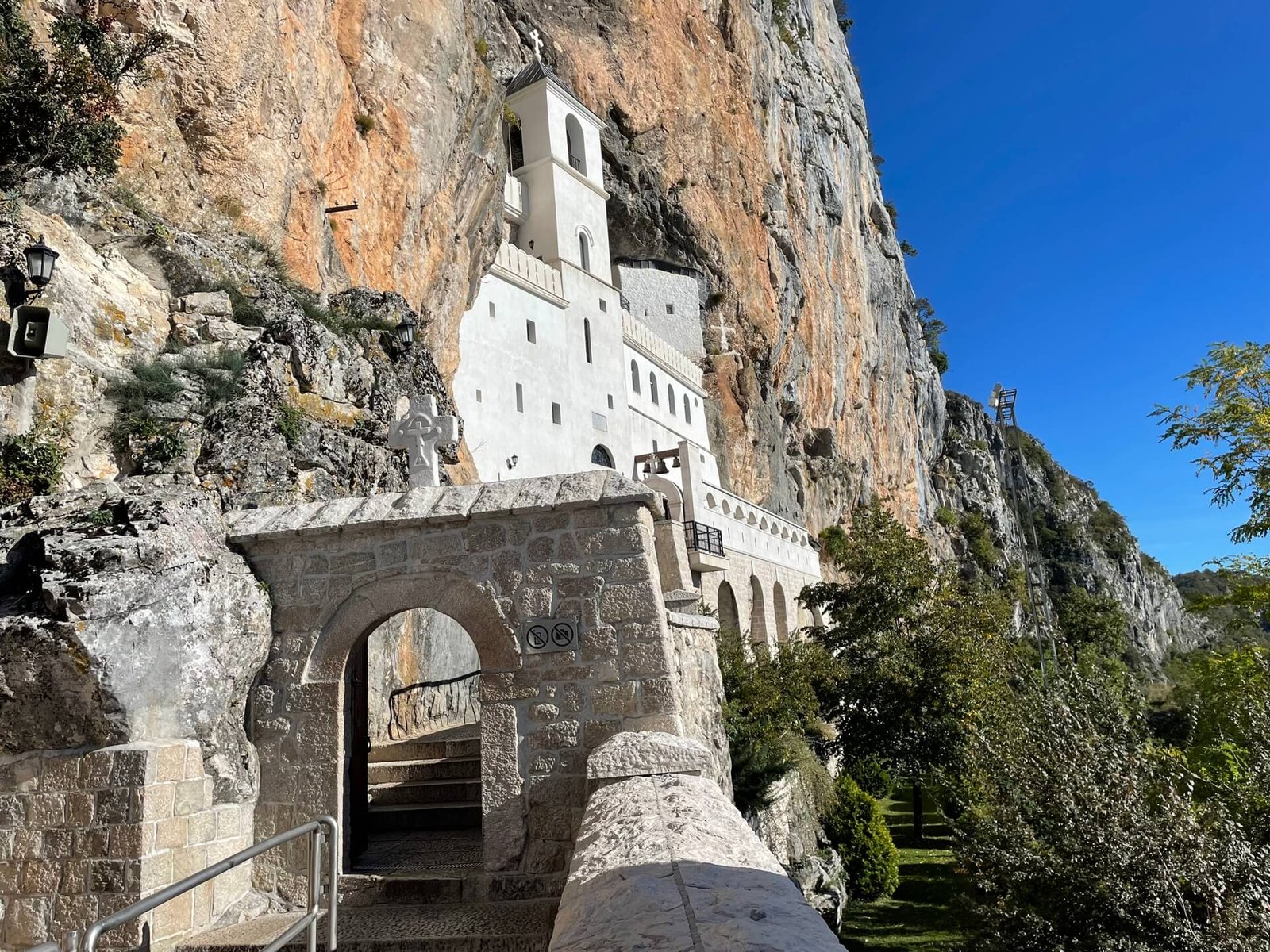 ostrog orthodox monastery