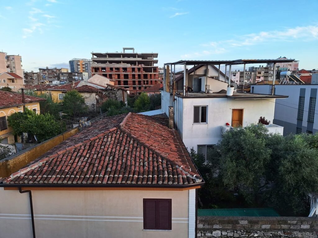 shkoder uitzicht appartement