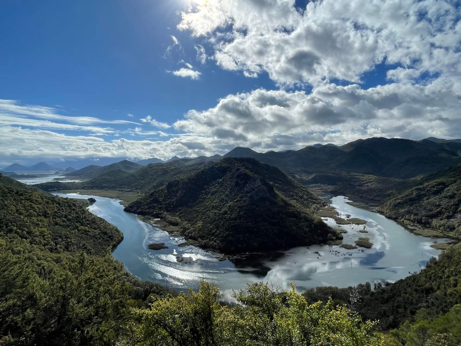 shkodor lake pavlova strana view