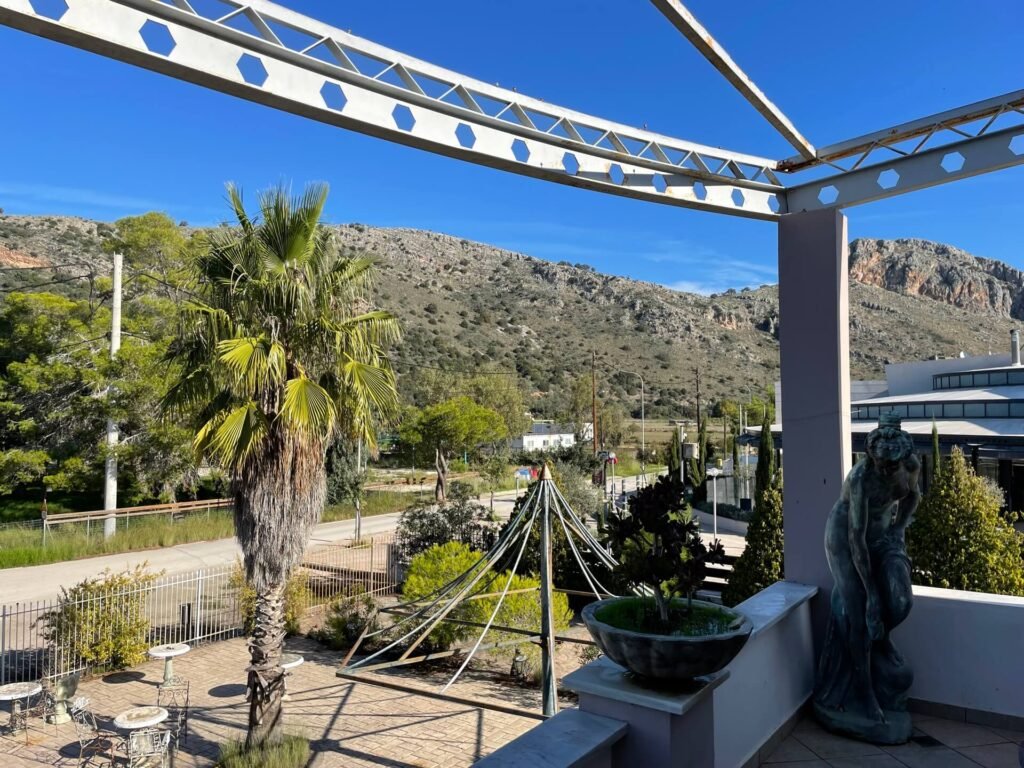 kalogria uitzicht balkon