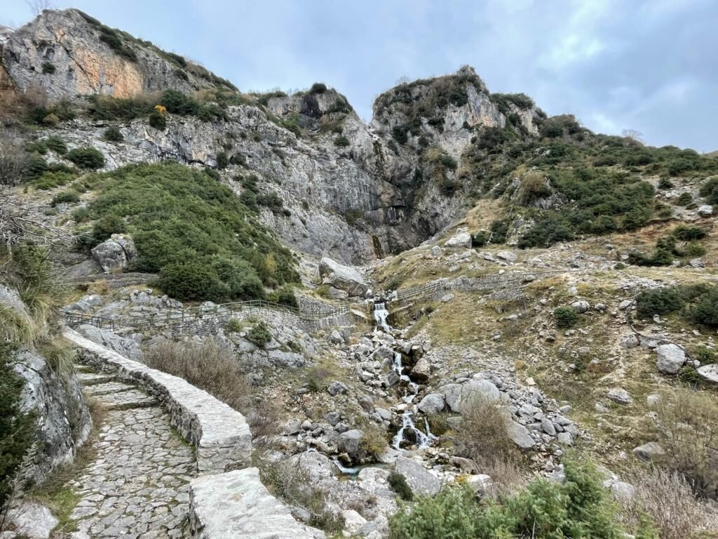 tzoumerka katarraktis waterfalls