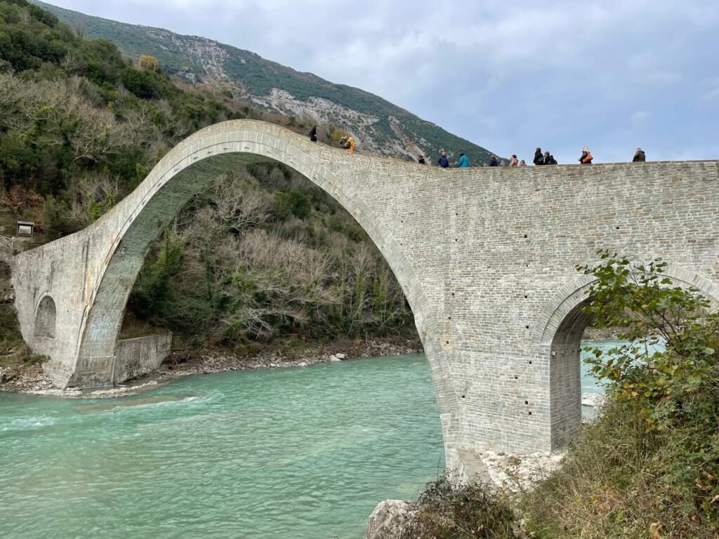 tzoumerka plaka arched bridge