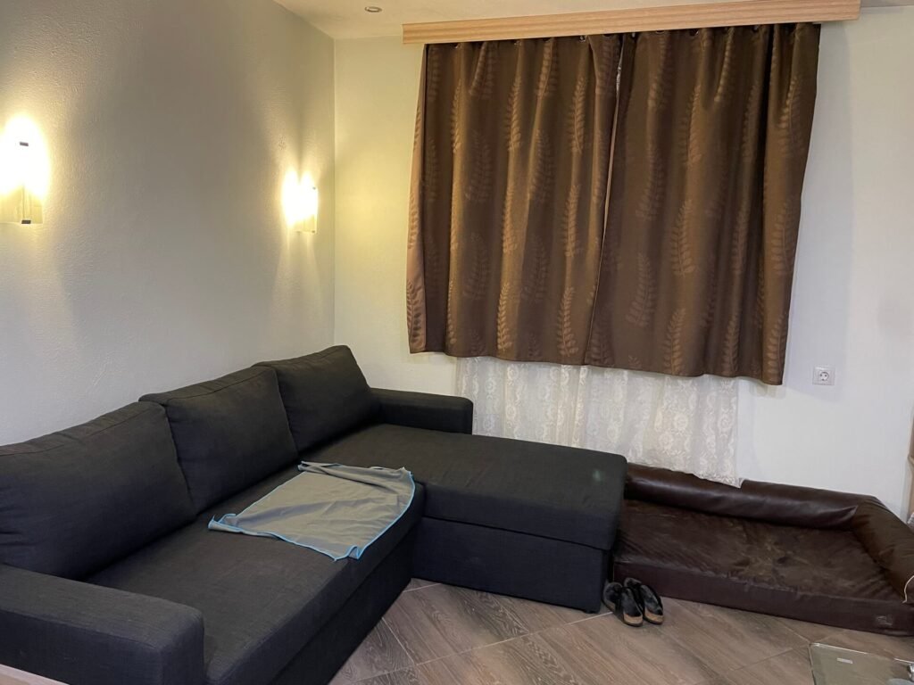 dobrinishte woonkamer