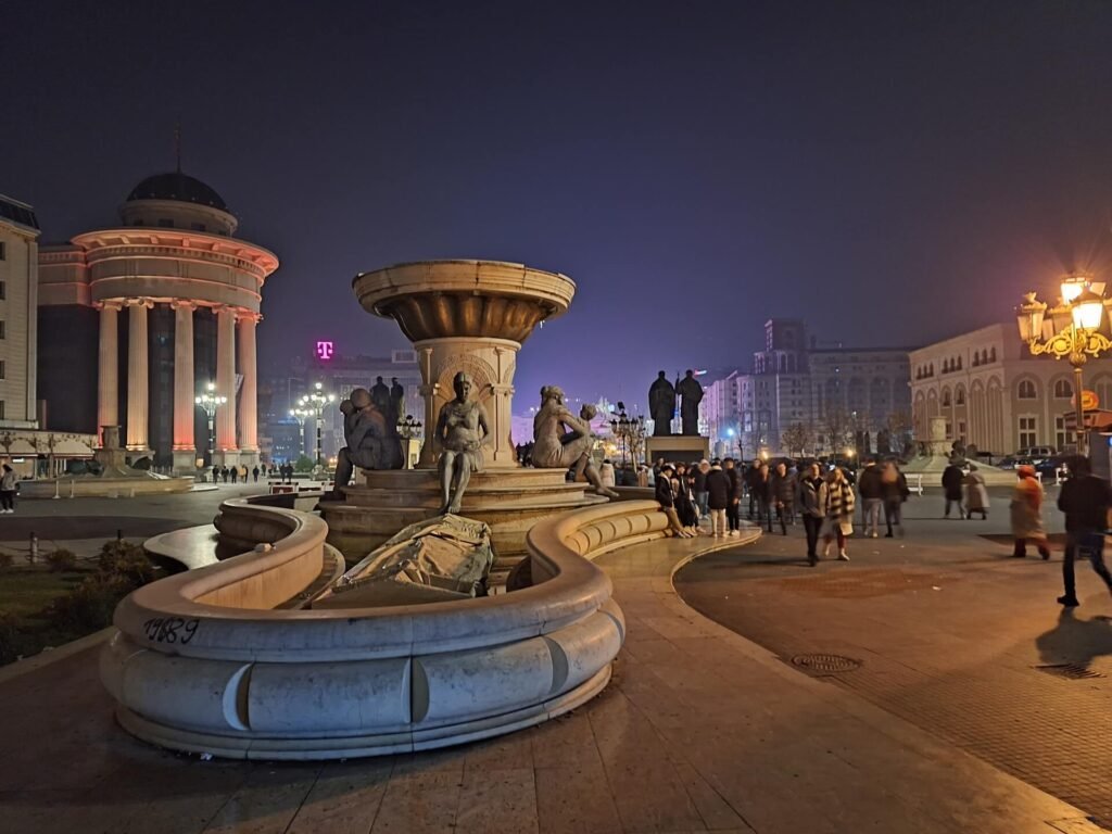 skopje fountain olympia mother of alexander III