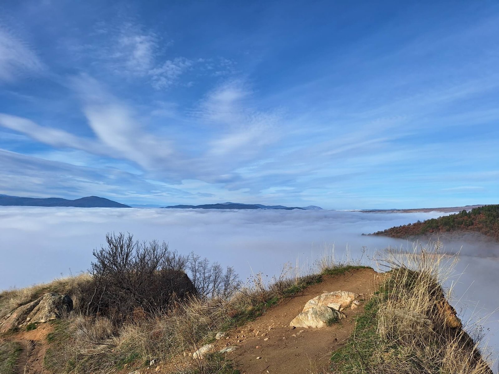 stob pyramids zee van mist