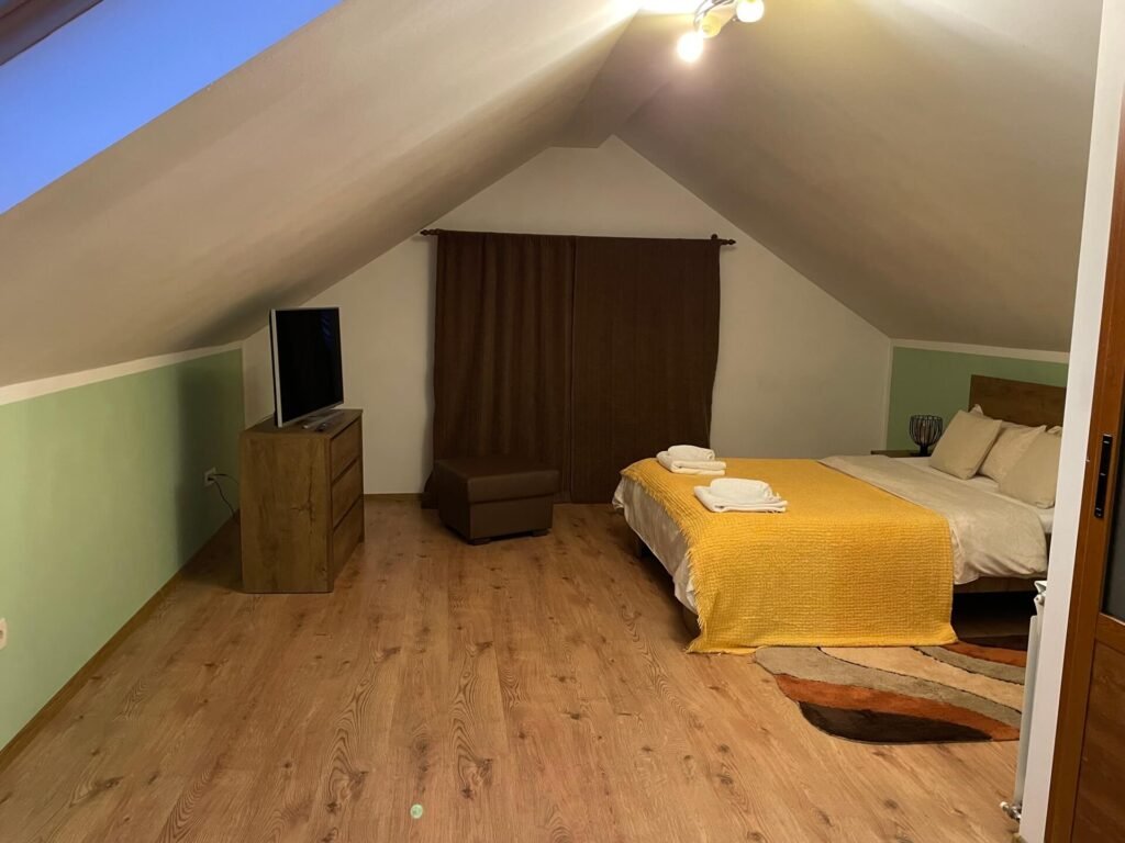 brasov ruime slaapkamer