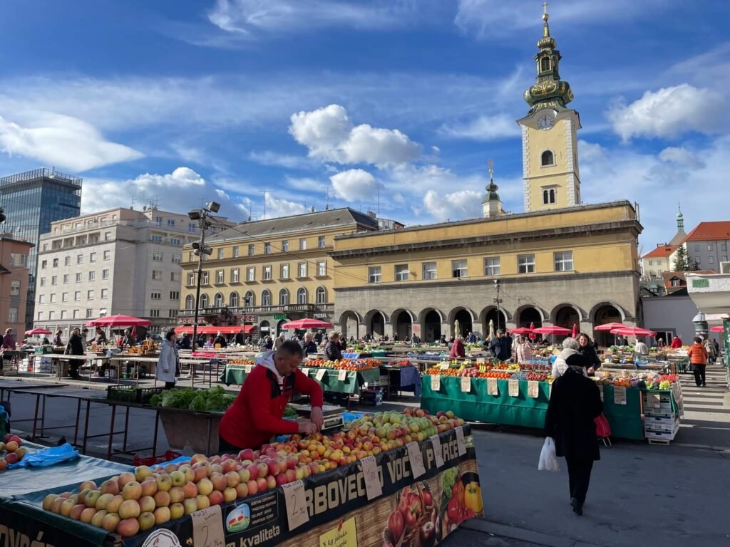 zagreb centrum market dolac
