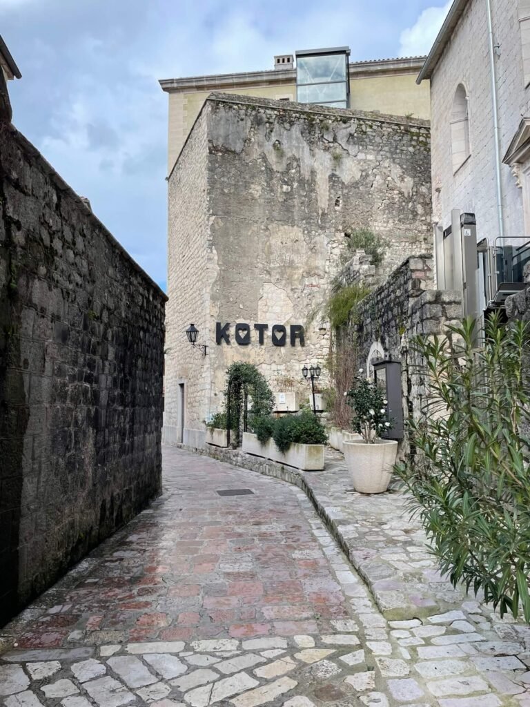 kotor old town 6