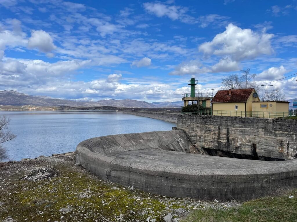 slano lake krachtcentrale