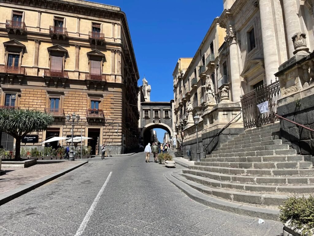 catania citytrip mooie boog