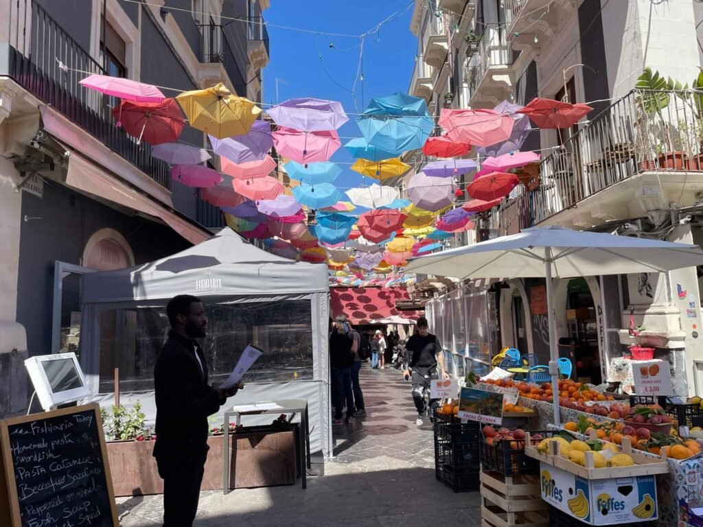 catania citytrip umbrellastreet