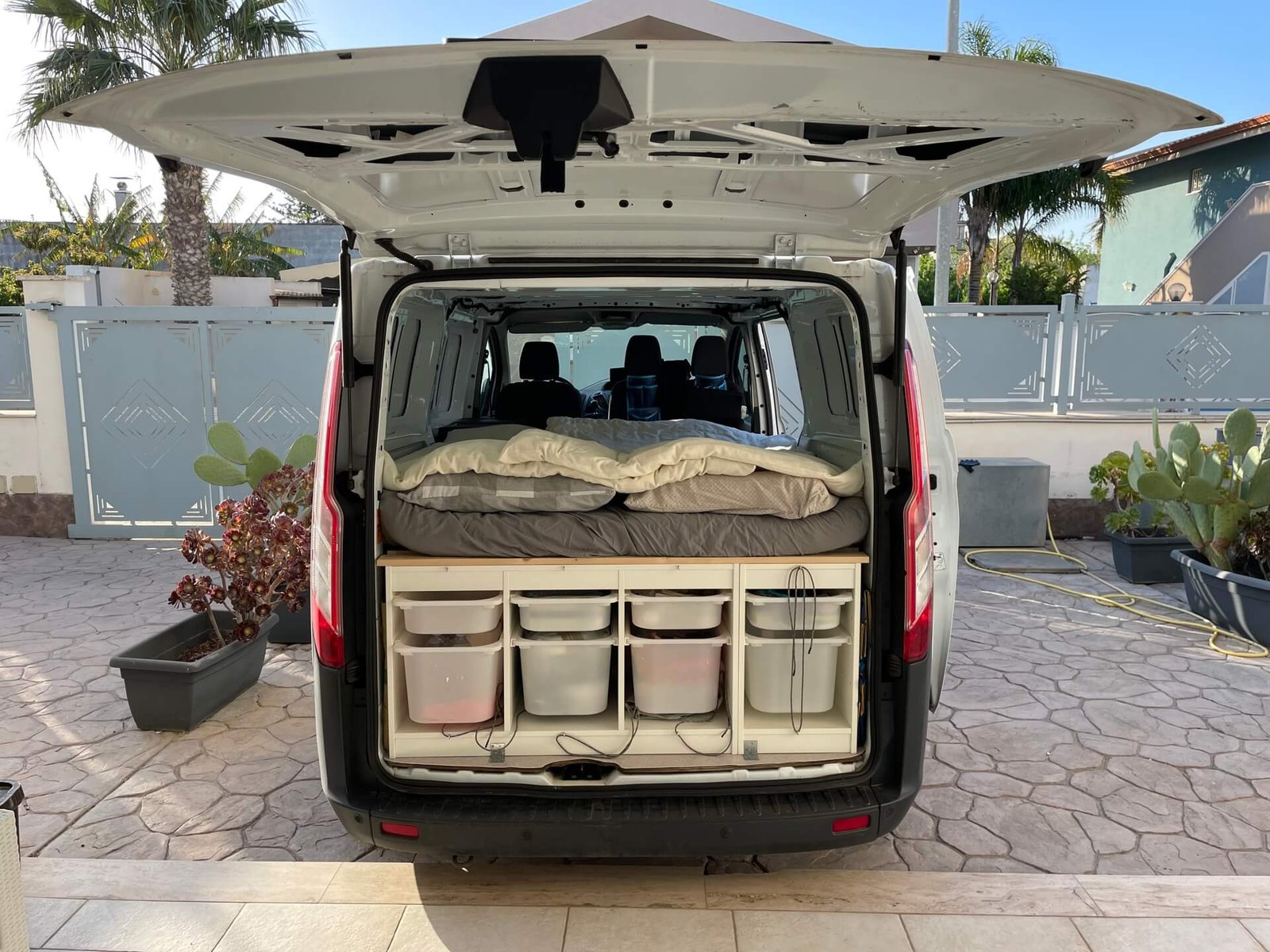 mazara del vallo bus kampeerklaar