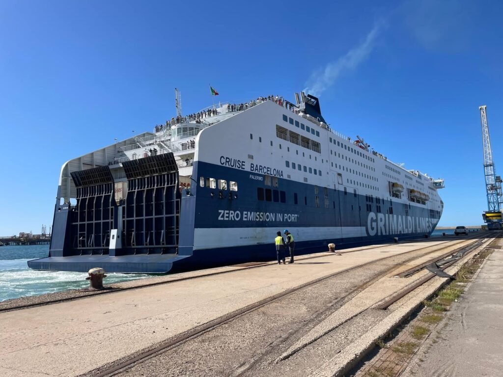 sardinie ferry grimaldi civitavecchia