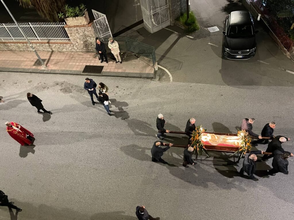 trappitello paaswake goede vrijdag