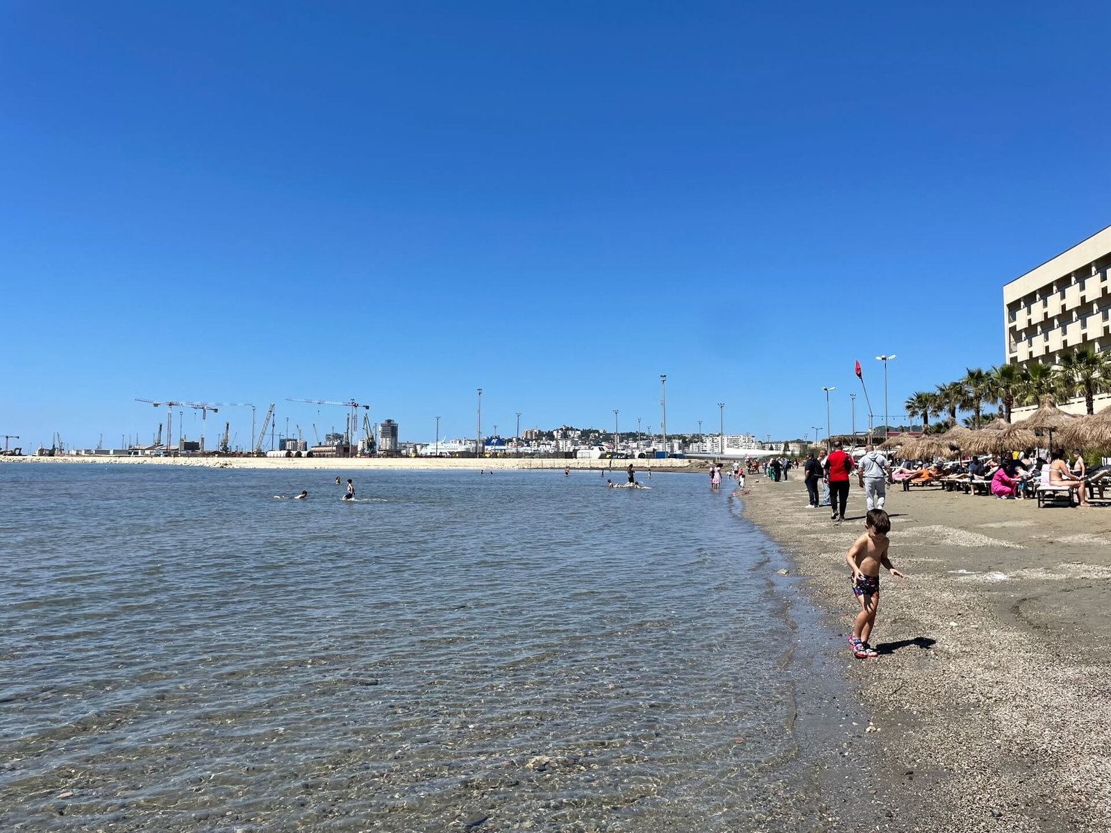durres strand haven