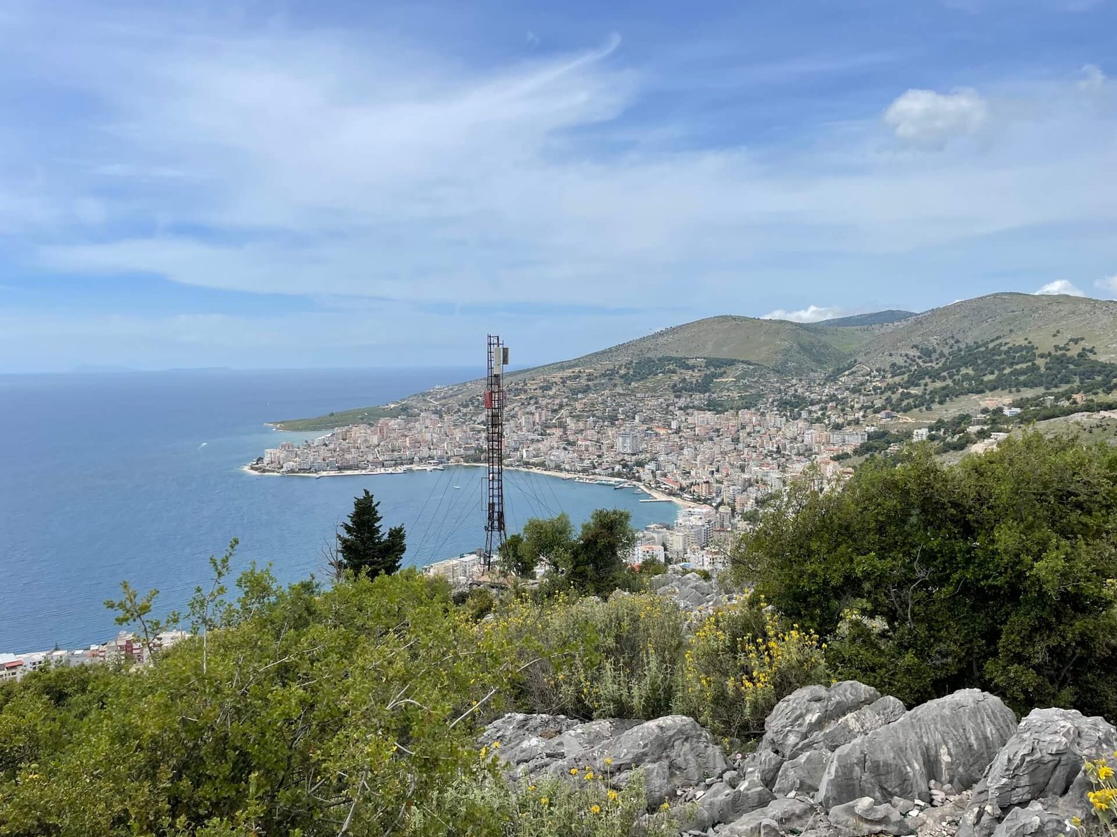 lekuresi kasteel view sarande