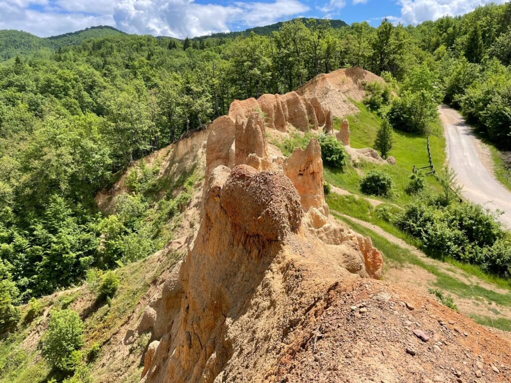 Pjescane pyramides van bovenaf