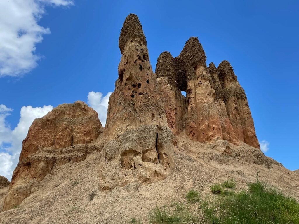 Pjescane pyramides formatie