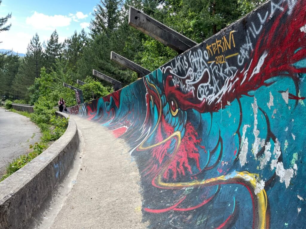 Sarajevo bobsleebaan graffiti