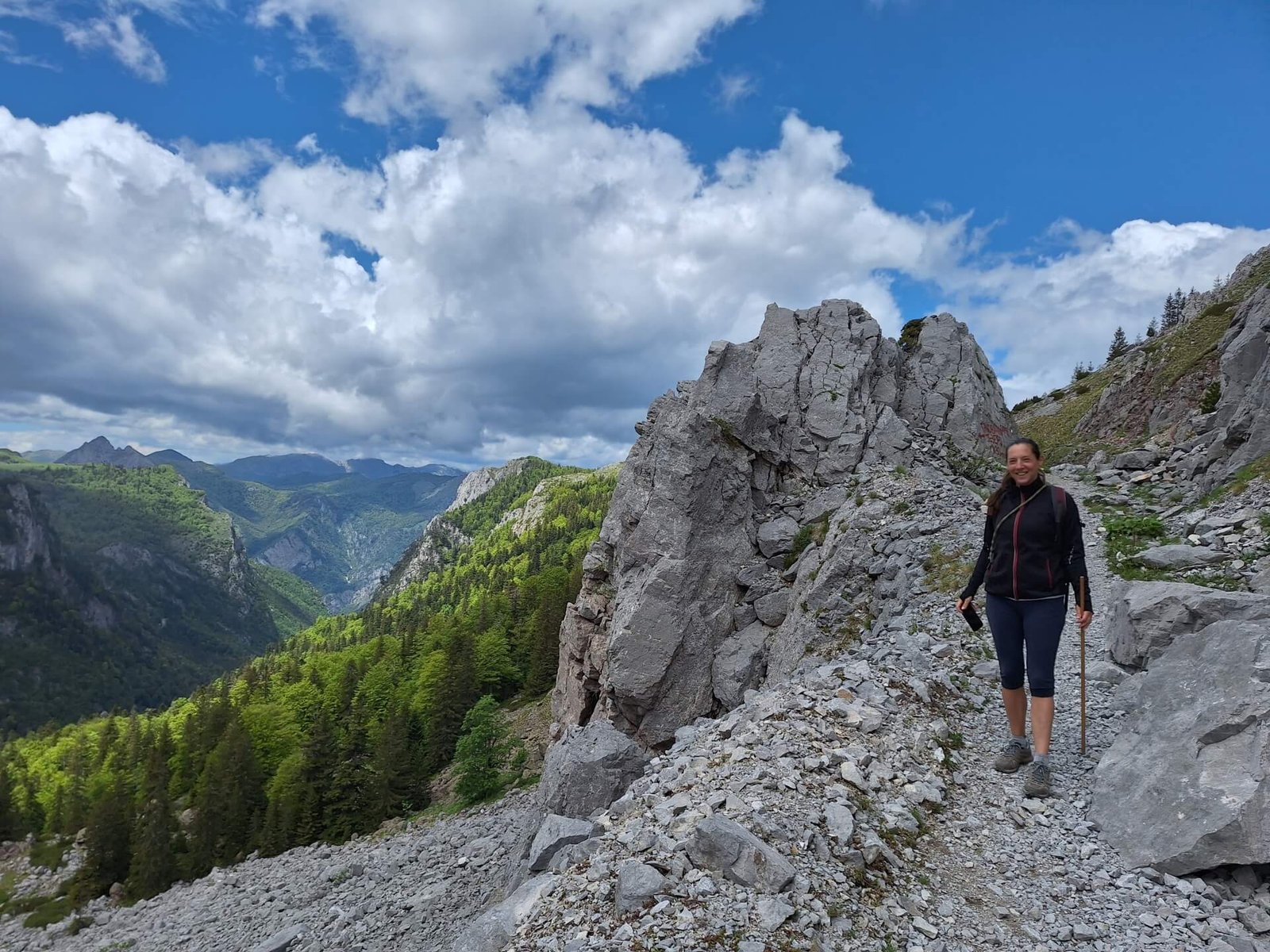 Trnovacko hike Kitty