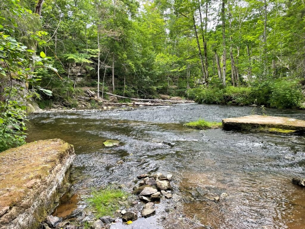 Lahemaa Nommeveski Valgejogi rivier